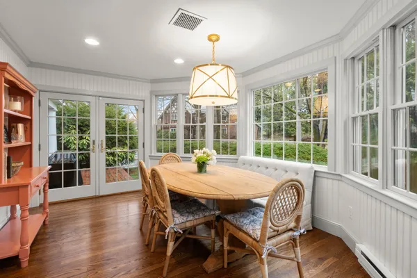 Contact Agent | 38 Wachusett Road, Chestnut Hill, MA 02467