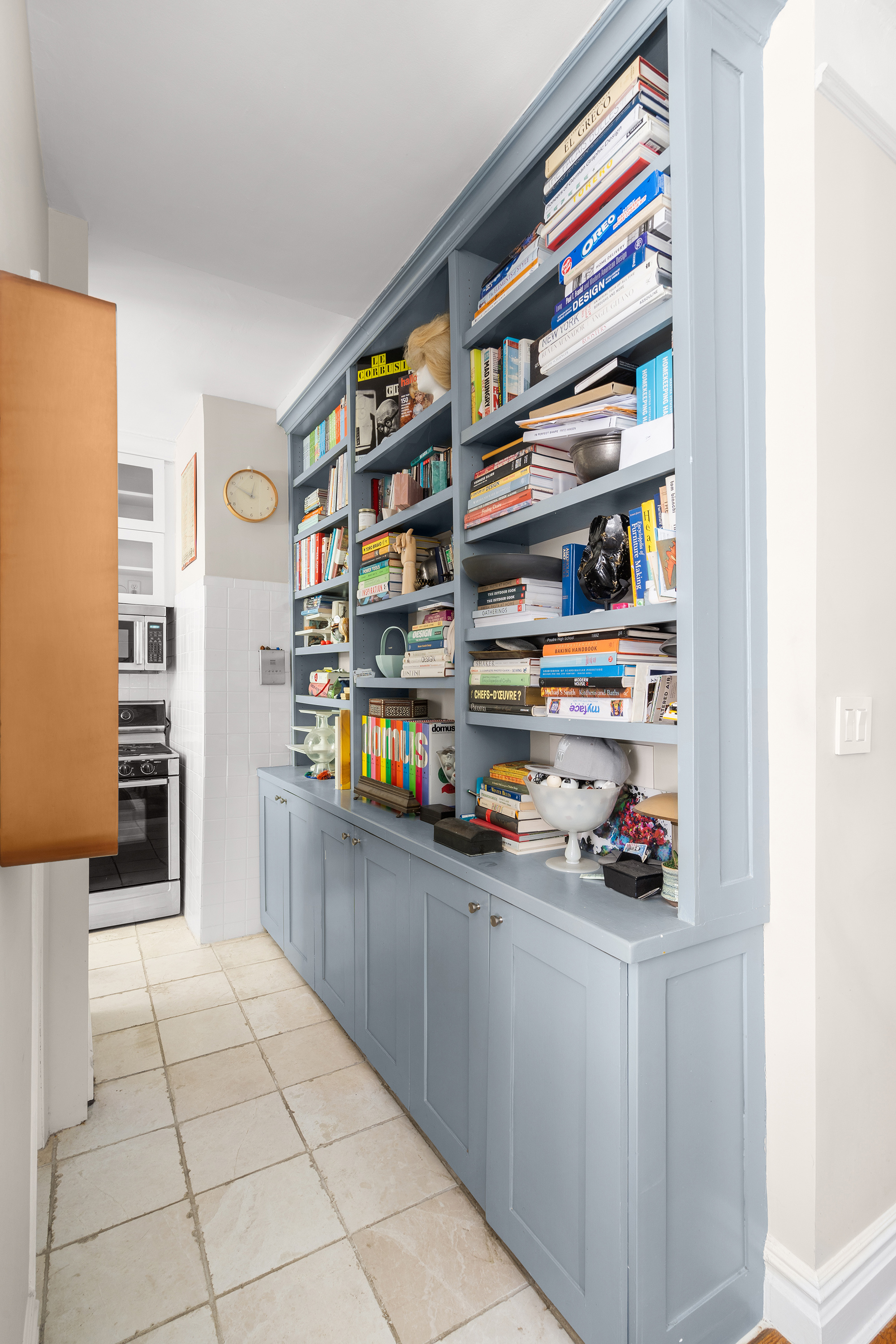 261 West 22nd Street, Unit 4 Manhattan, NY 10011 - Photo 3 of 8 a room with storage and utility