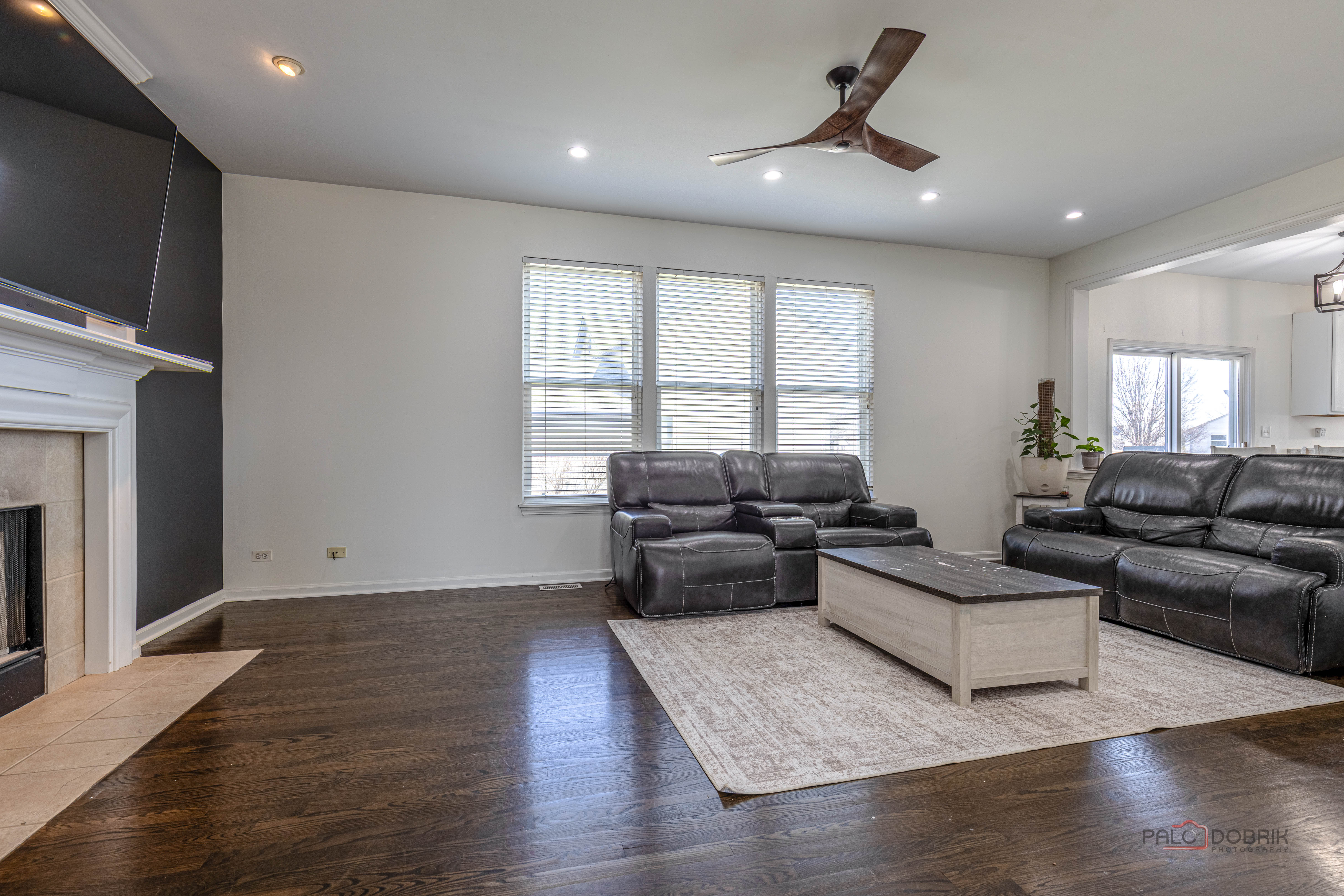 2212 Baxter Court Elgin, IL 60123 - Photo 11 of 46