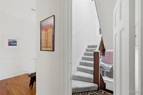 $1,200,000 | 4917 Pershing Place, St. Louis, MO 63108