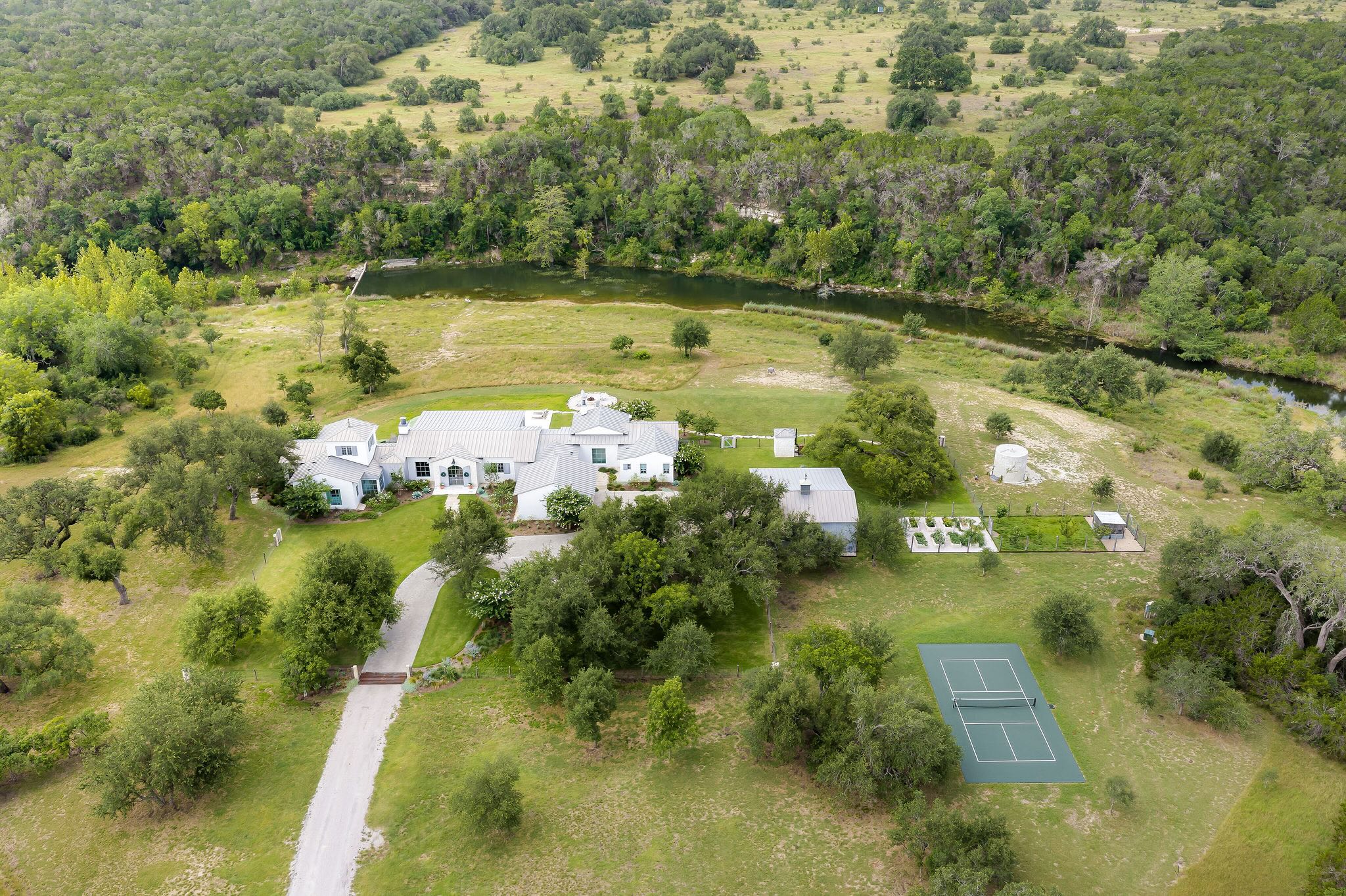 7199 Creek Road Dripping Springs, TX 78620 - Photo 38 of 40