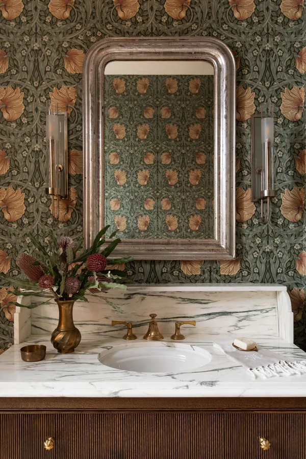 Contact Agent | 600 Logans Lane, Austin, TX 78746