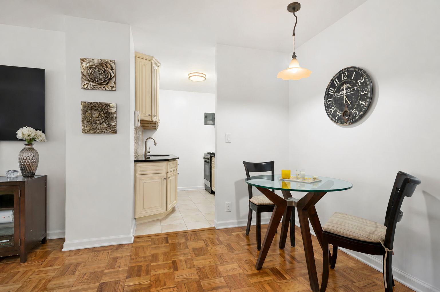 201 East 21st Street, Unit 5G Manhattan, NY 10010 - Photo 2 of 8