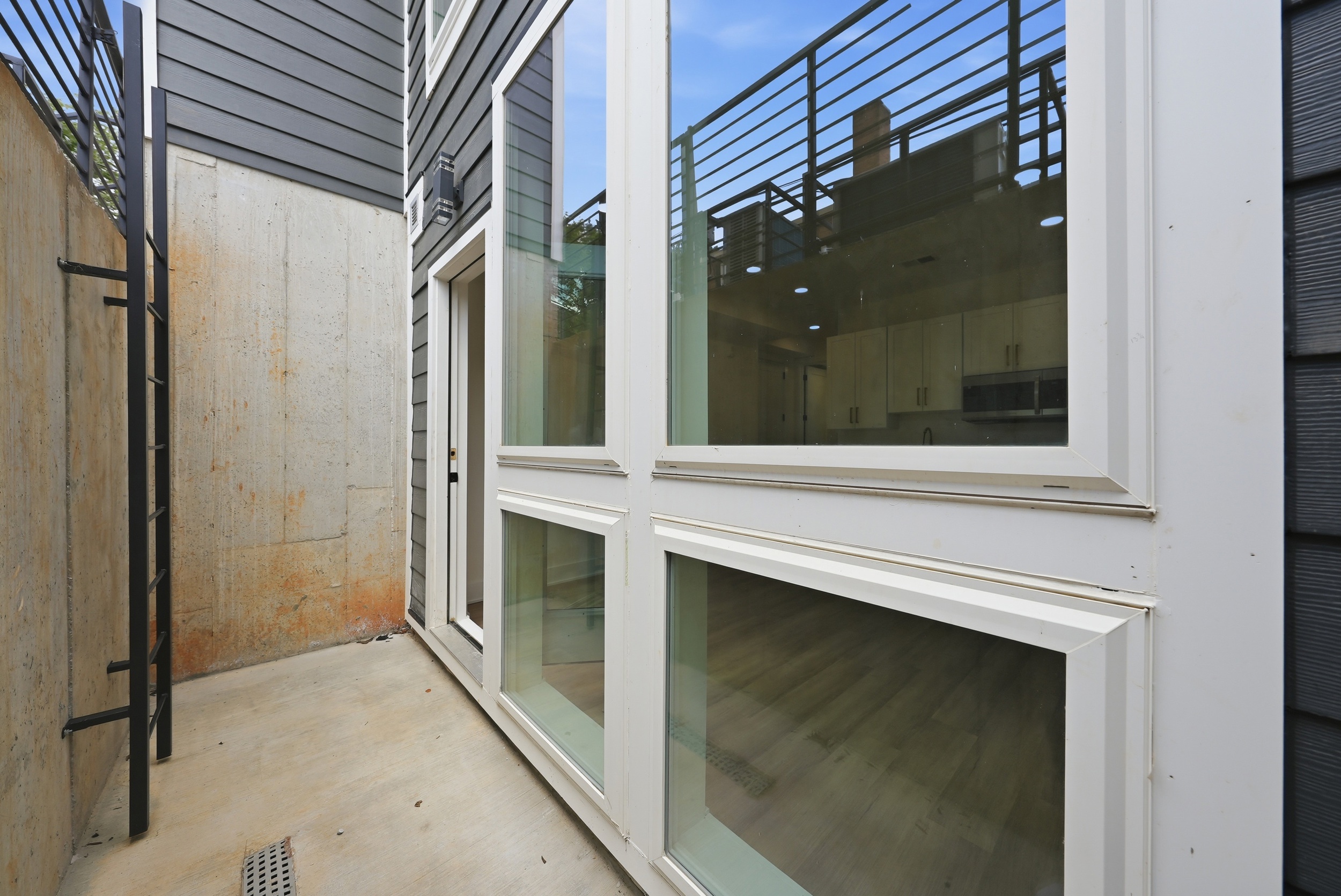 2105 M Street Northeast, Unit 4 Washington, DC 20002 - Photo 20 of 25 Gallery Image 20