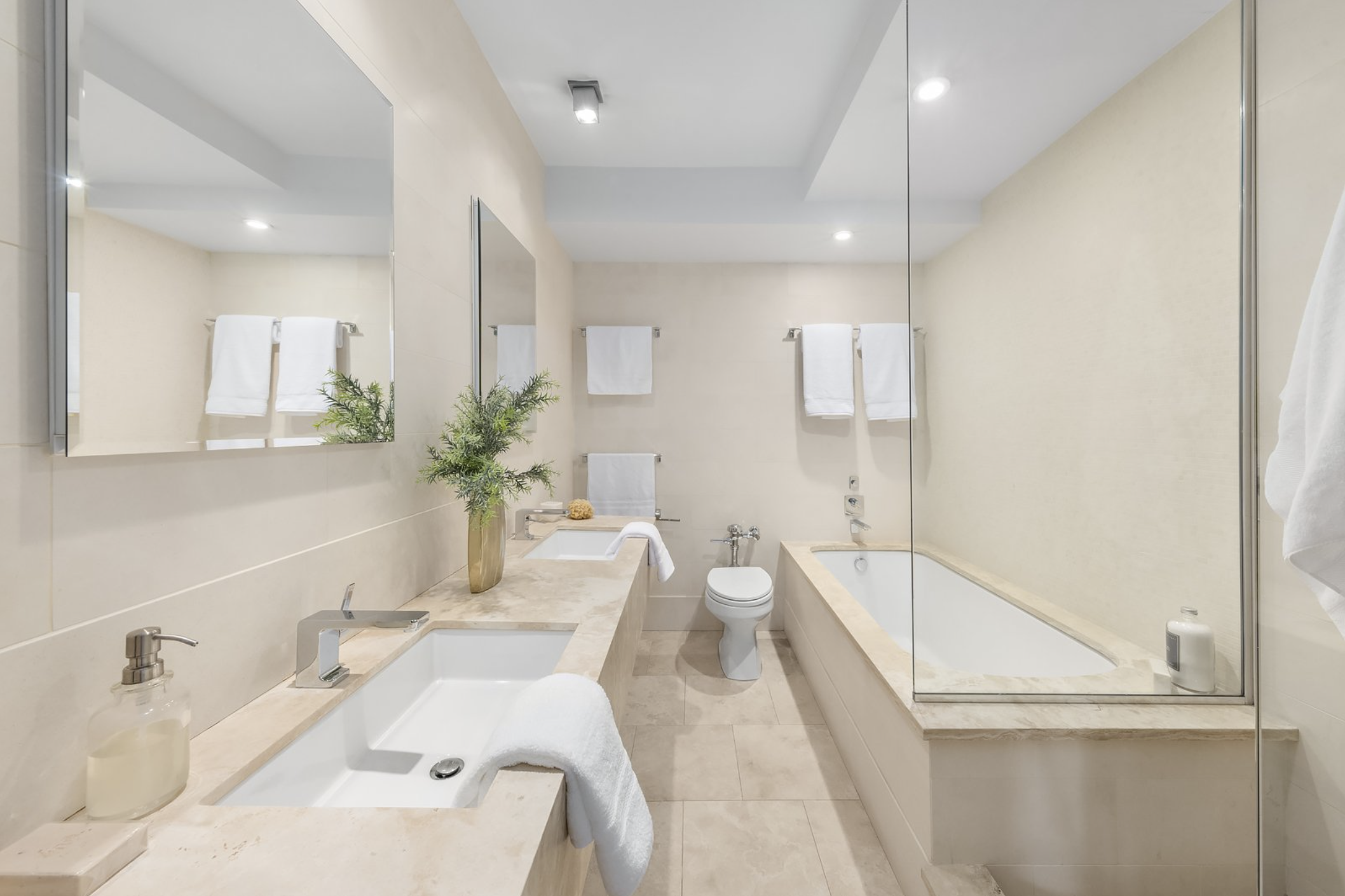 2 5th Avenue, Unit 17AB Manhattan, NY 10011 - Photo 9 of 16