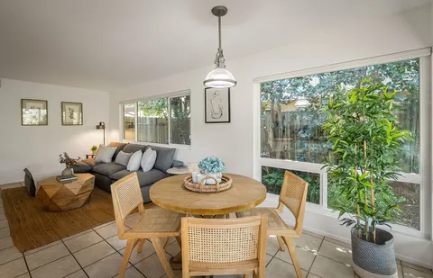 $2,499,000 | 2521 La Condesa Drive, Los Angeles, CA 90049