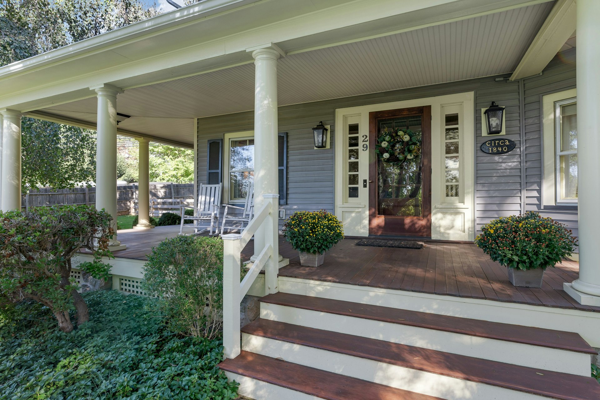 29 Evergreen Lane Watchung, NJ 07069 - Photo 6 of 54 a front view of a house with porch