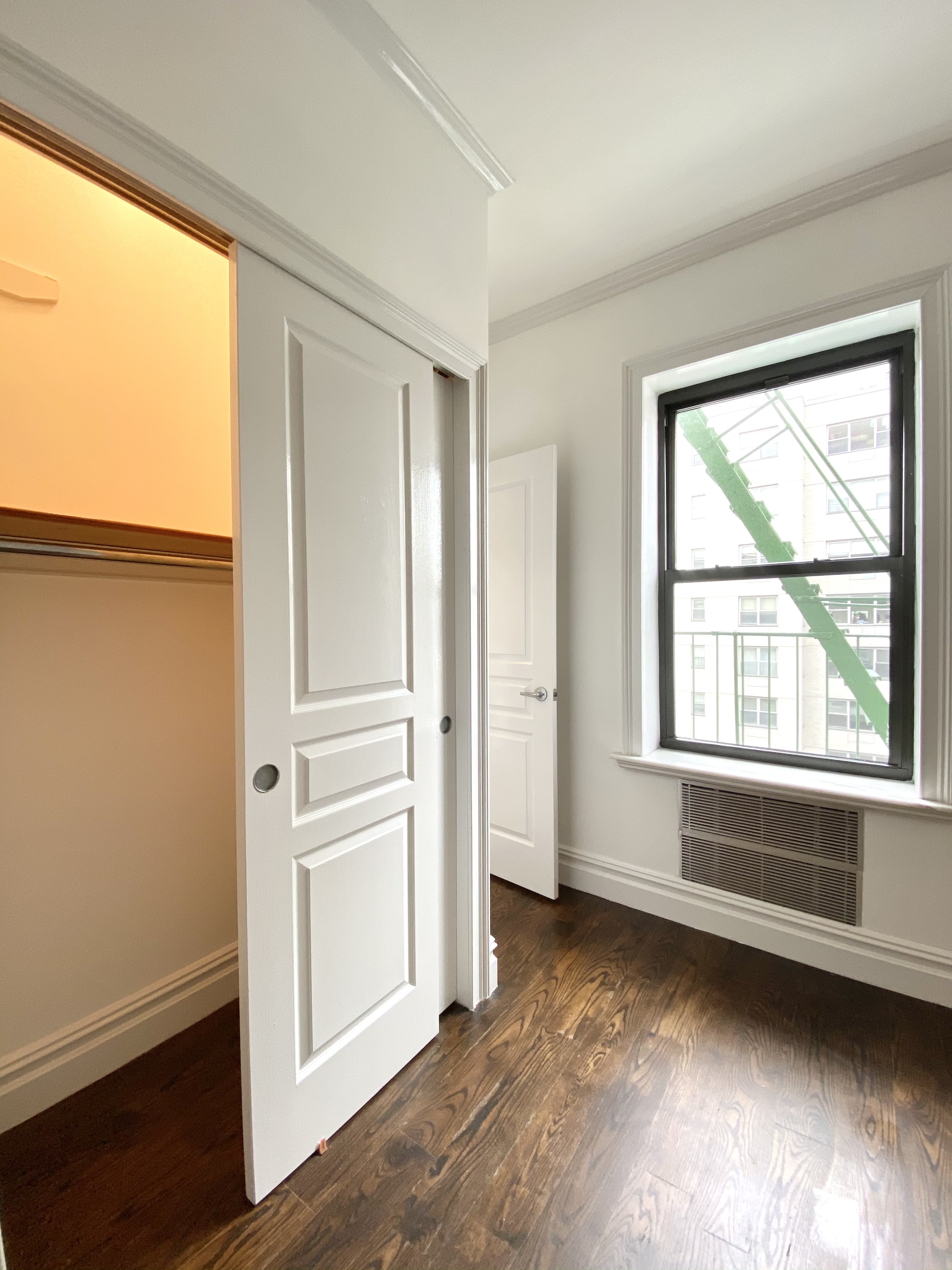 12 5th Avenue, Unit 82 Manhattan, NY 10011 - Photo 3 of 7