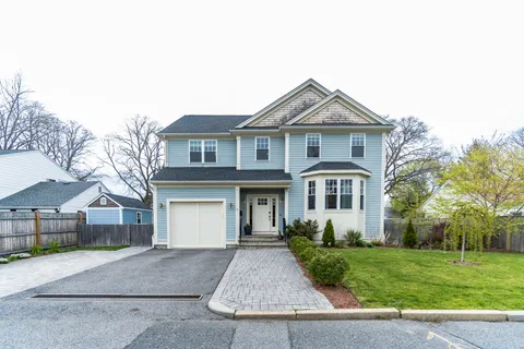$2,450,000 | 31 Kappius Path, Newton, MA 02459