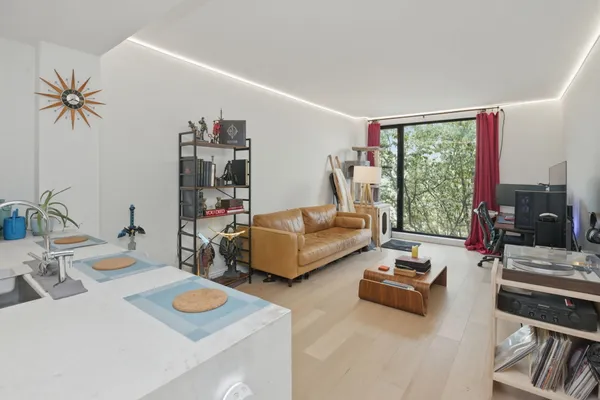 $875,000 | 37-14 34th Street, Unit N3E | Long Island City