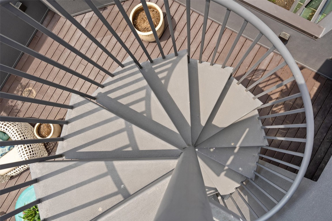 1207 East 13th Street Austin, TX 78702 - Photo 36 of 39 a view of entryway