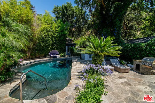 $3,995,000 | 4054 Stone Canyon Avenue, Sherman Oaks, CA 91403