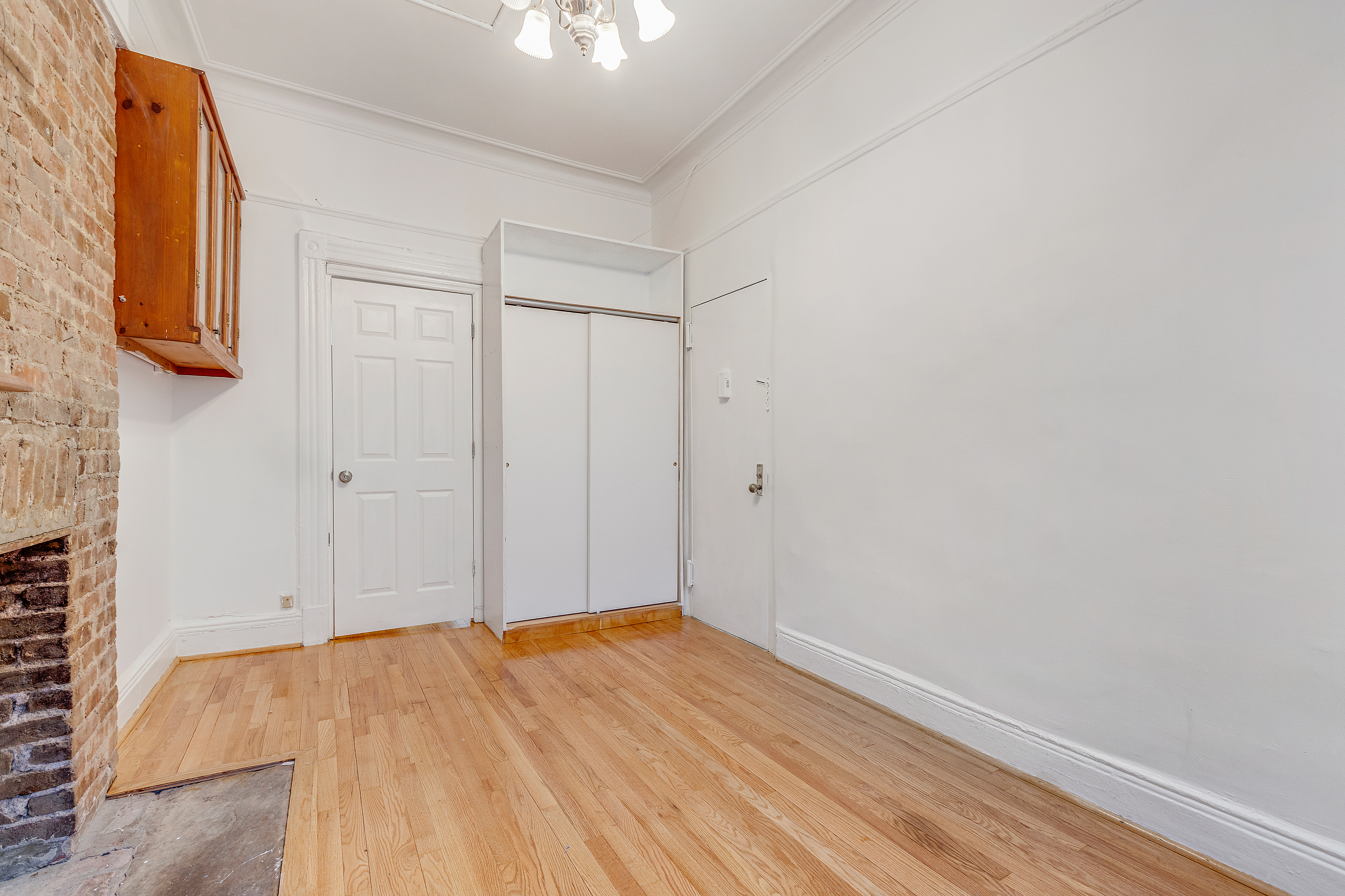 639 President Street, Unit 1L Brooklyn, NY 11215 - Photo 6 of 12