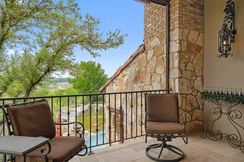 $3,989,999 | 808 Rivercliff Drive, Spicewood, TX 78669