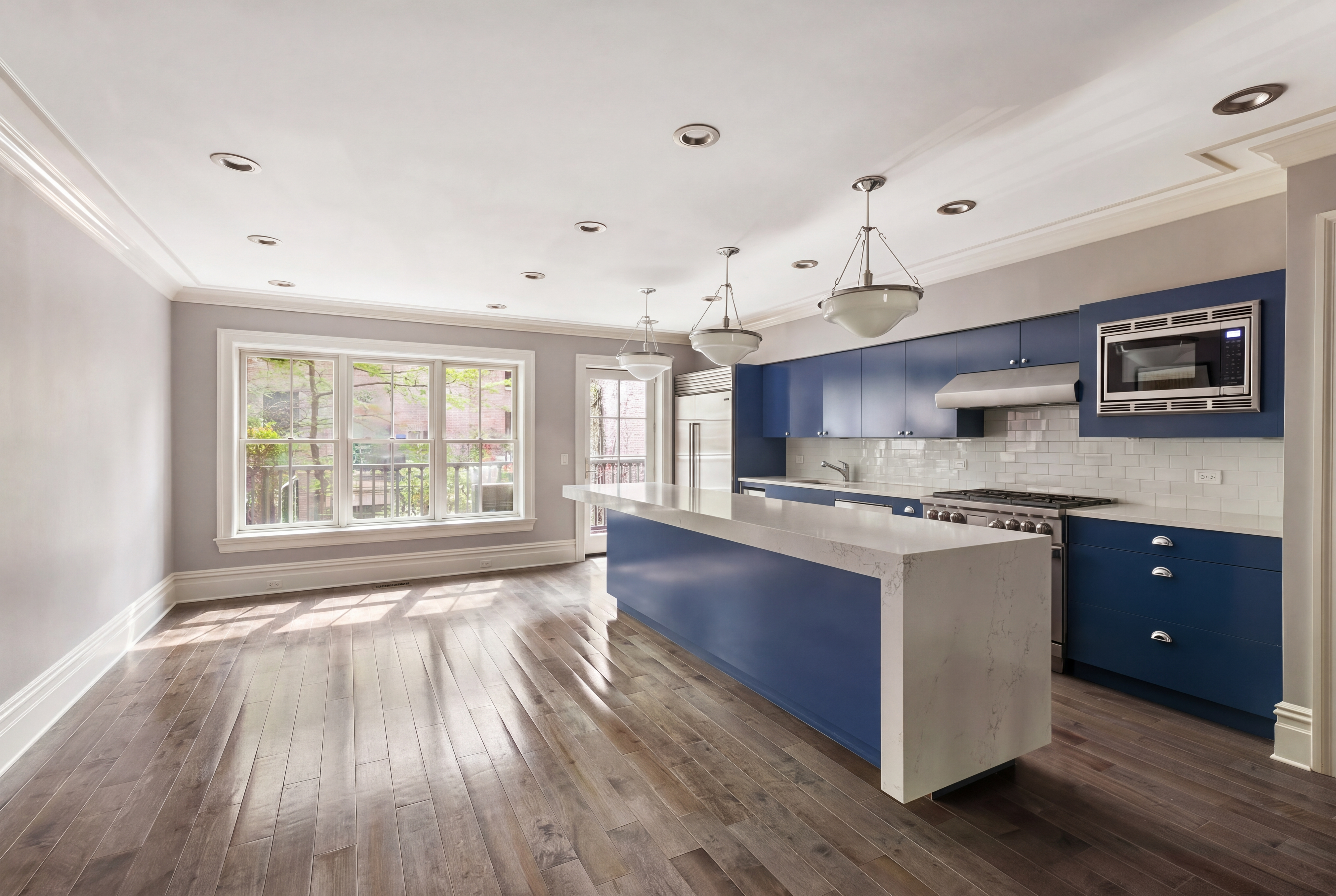 218 East 79th Street Manhattan, NY 10075 - Photo 4 of 11