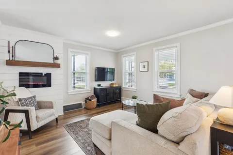 $625,000 | 810 West Collings Avenue, Collingswood, NJ 08107