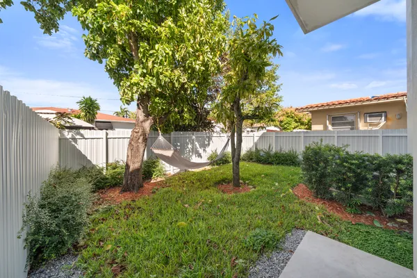 $1,798,000 | 3341-3433 Southwest 16th Terrace, Miami, FL 33145