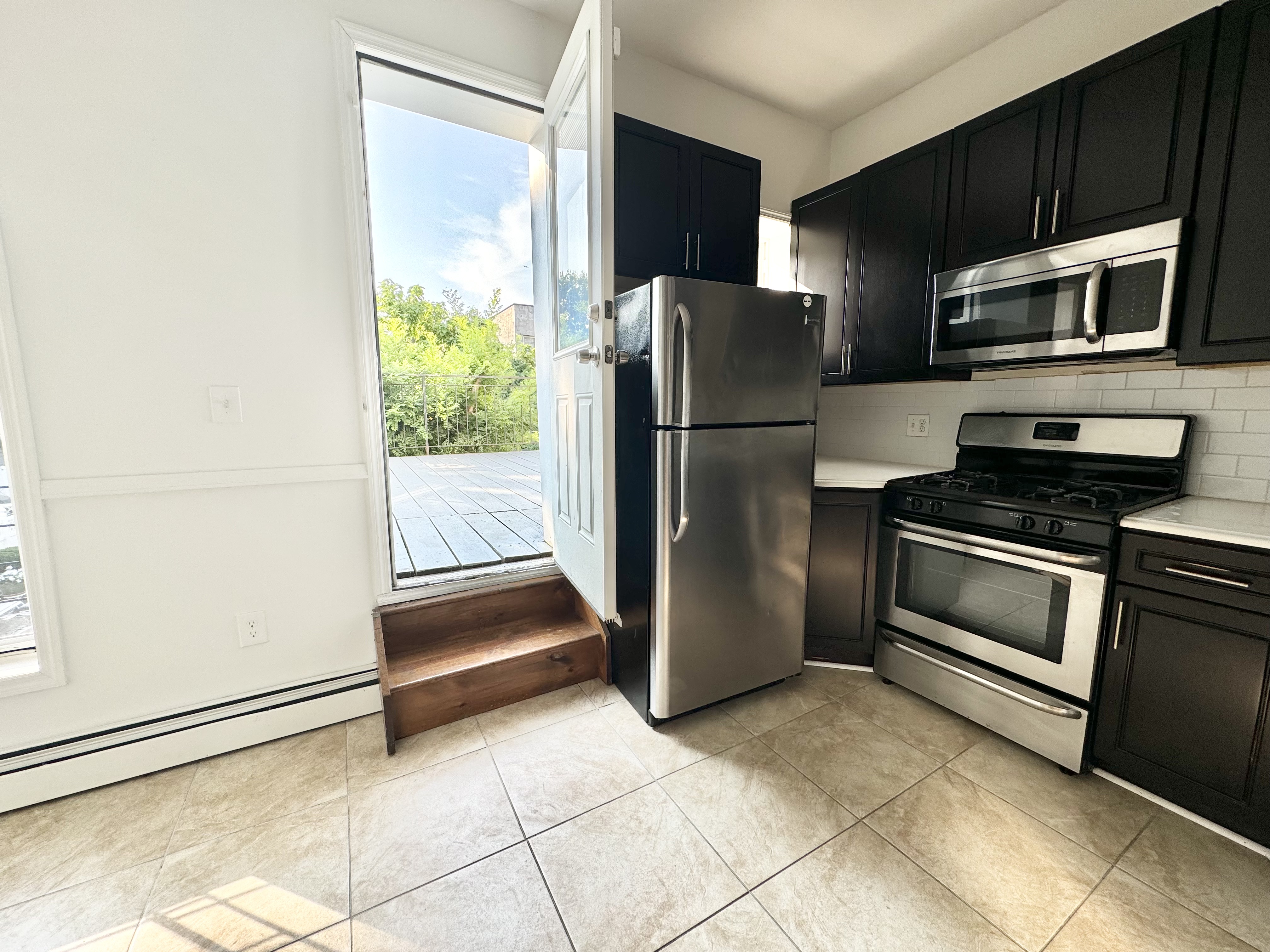 41 Pilling Street, Unit 2 Brooklyn, NY 11207 - Photo 1 of 15