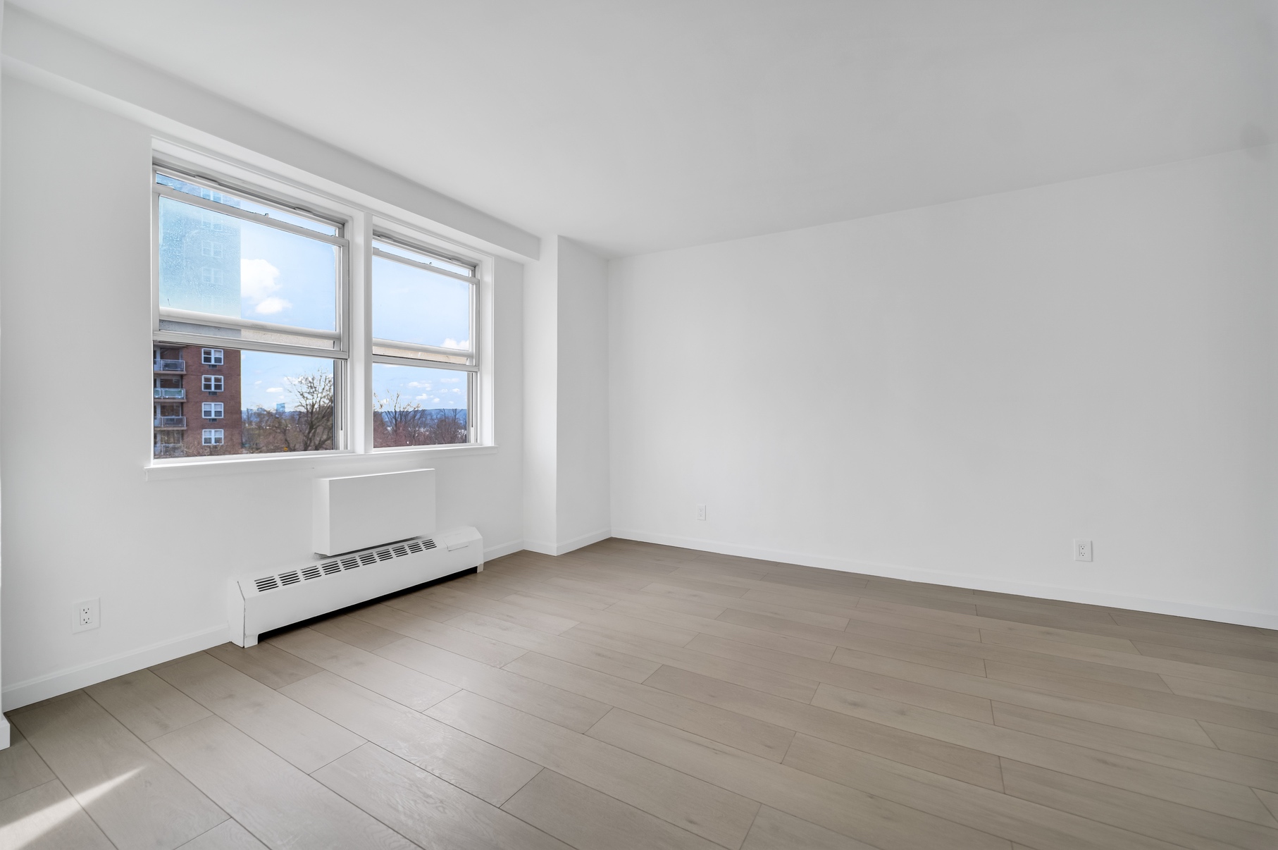 5900 Arlington Avenue, Unit 4H Bronx, NY 10471 - Photo 4 of 15