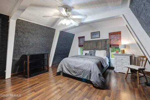 $325,000 | 135 Woodys Lane, Sunset, LA 70584