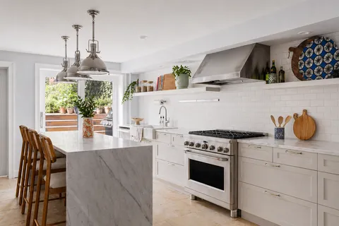 $2,050,000 | 793 A Willoughby Avenue | Bedford-Stuyvesant