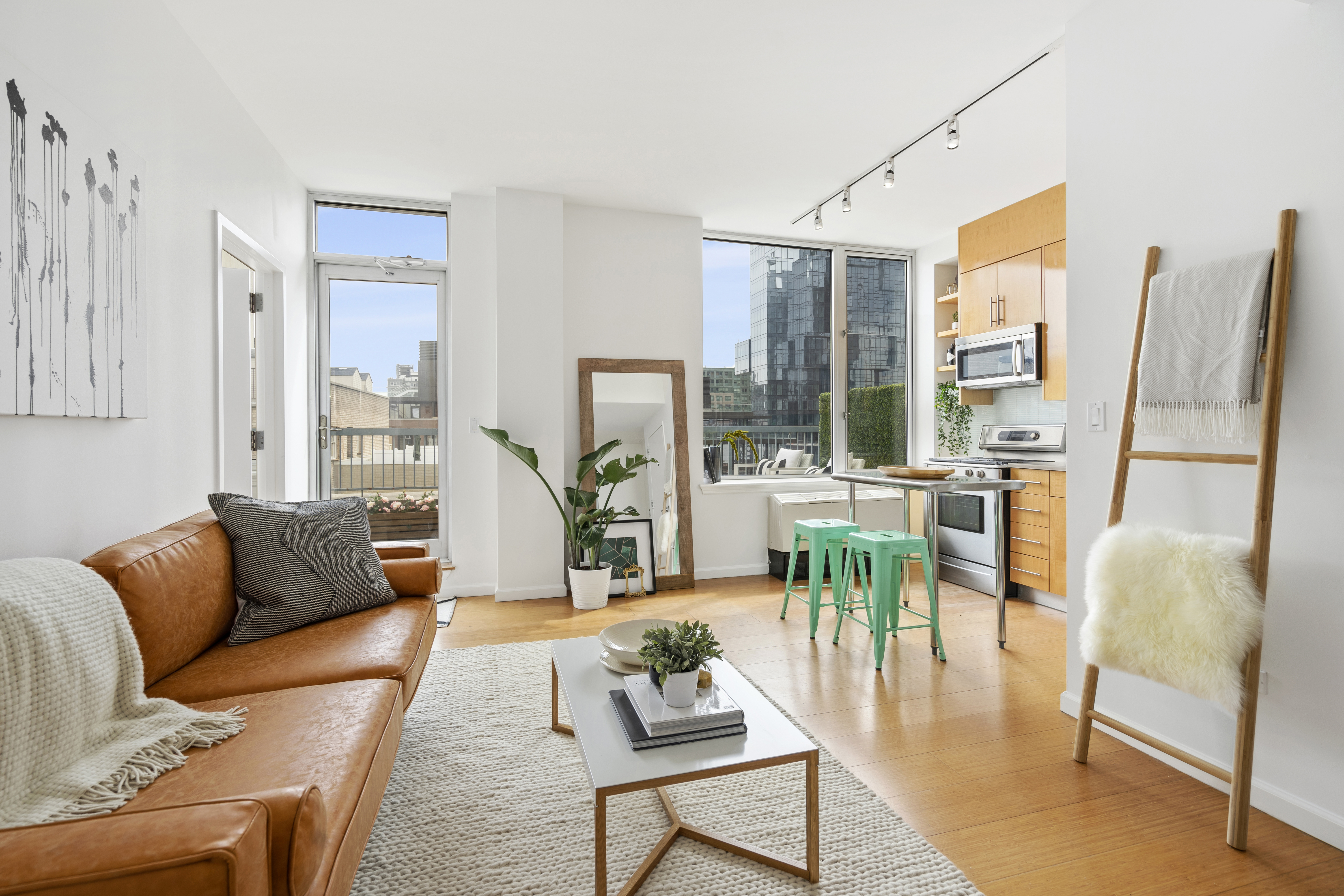 26 Broadway, Unit 704 Brooklyn, NY 11249 - Photo 1 of 6 Gallery Image 1