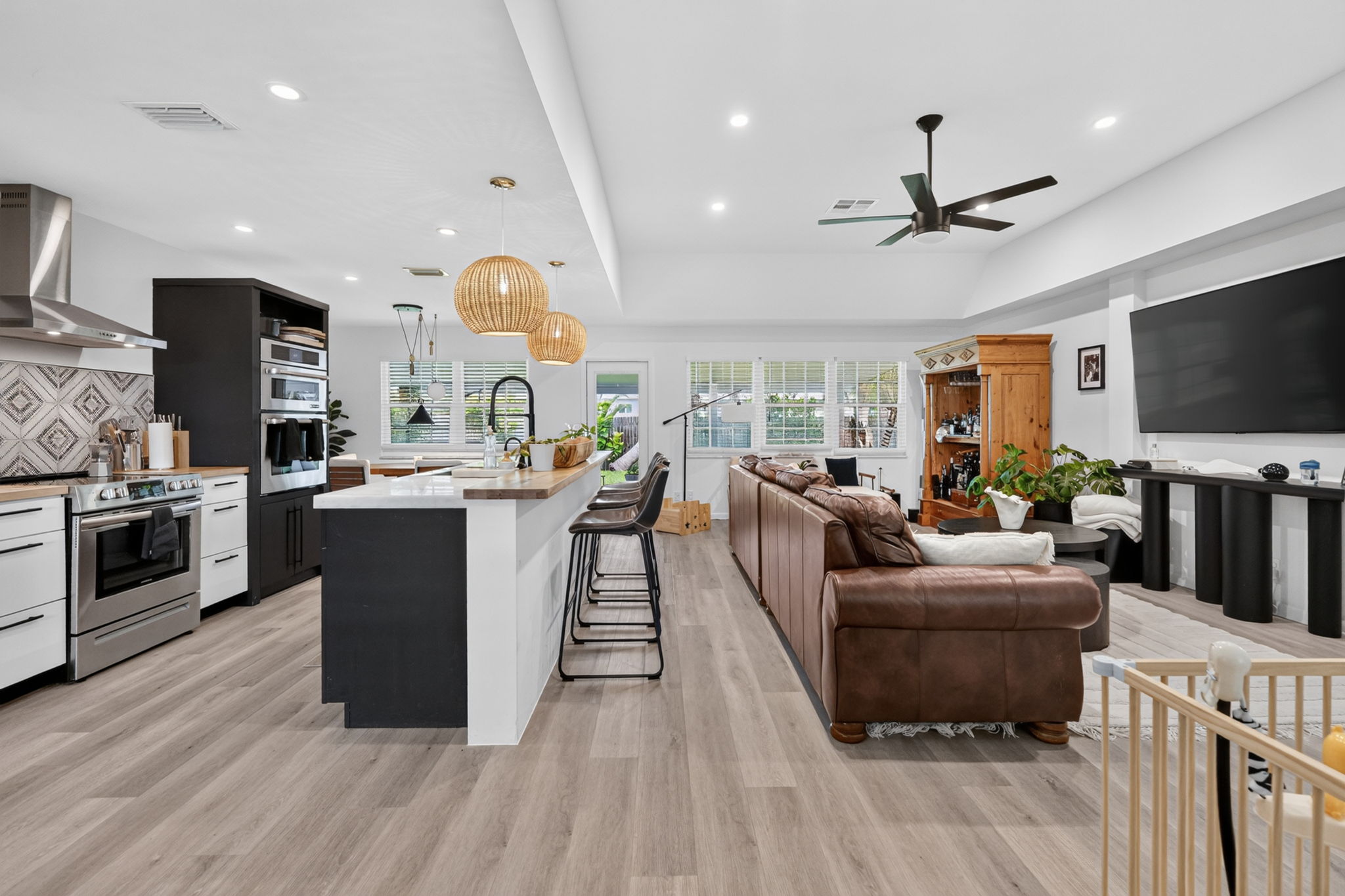 1524 Lance Road Jupiter, FL 33469 - Photo 4 of 33