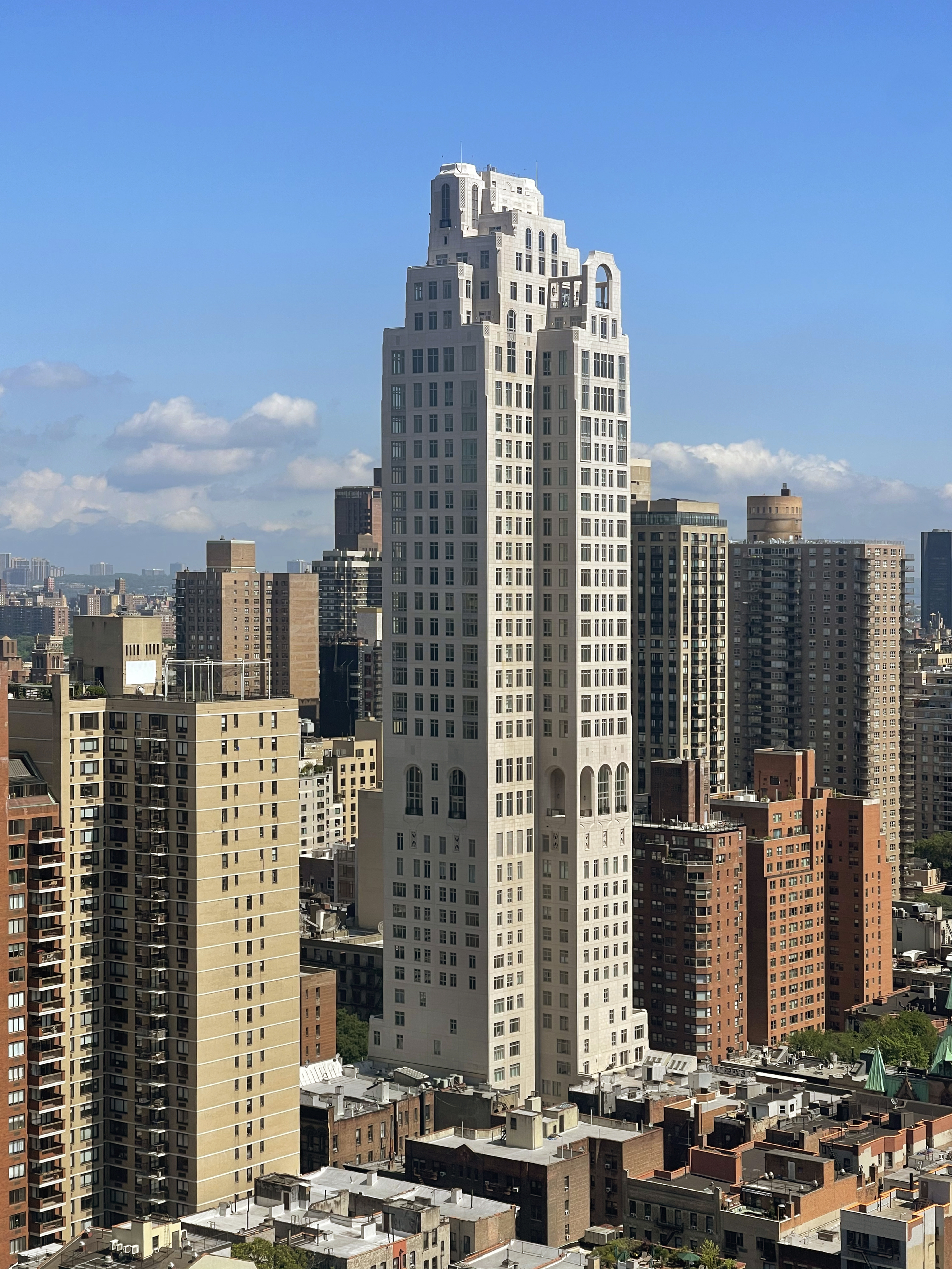 200 East 83rd Street, Unit 34A Manhattan, NY 10028 - Photo 33 of 34 a view of city with tall buildings