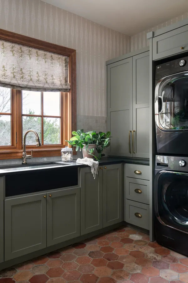 Contact Agent | 600 Logans Lane, Austin, TX 78746