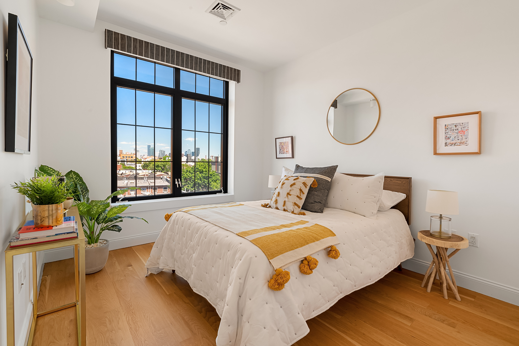 42 Maspeth Avenue, Unit 4J Brooklyn, NY 11211 - Photo 3 of 25