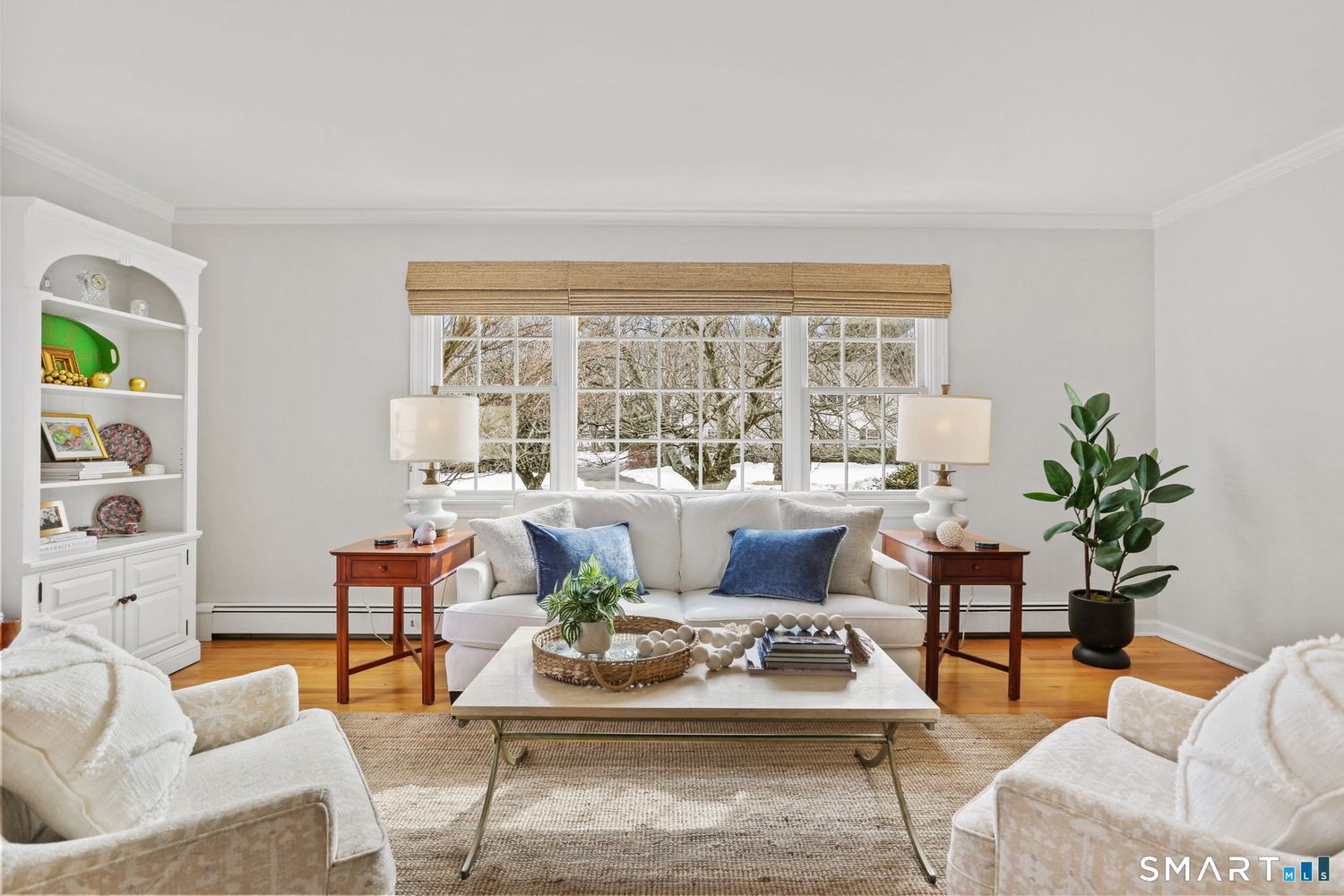 2 Red Rose Circle Darien, CT 06820 - Photo 3 of 27