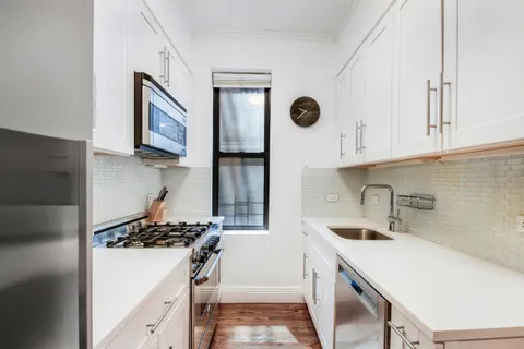 $749,000 | 24-75 38th Street, Unit A10 | Astoria