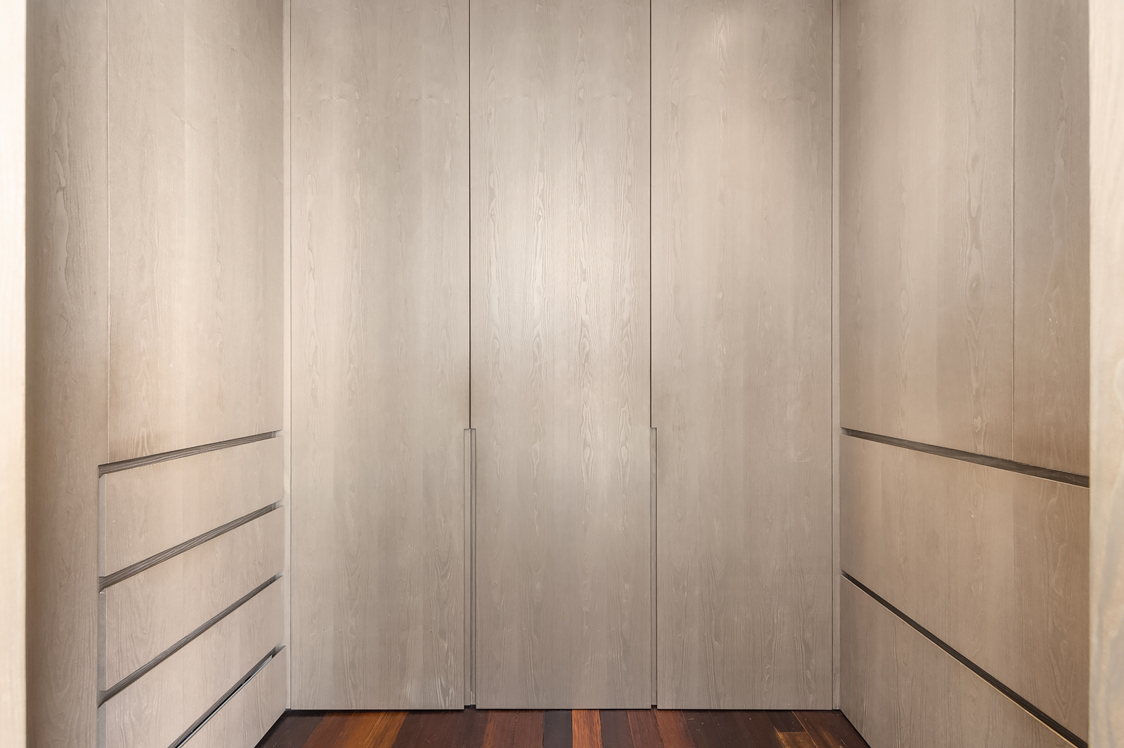 165 Charles Street, Unit 12 Manhattan, NY 10014 - Photo 17 of 26