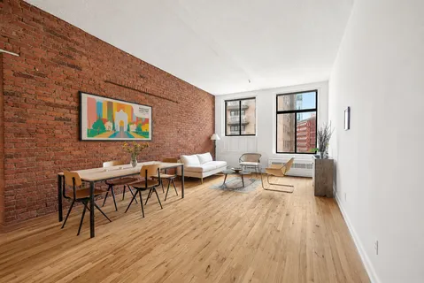 $1,500,000 | 303 Mercer Street, Unit A502 | Greenwich Village