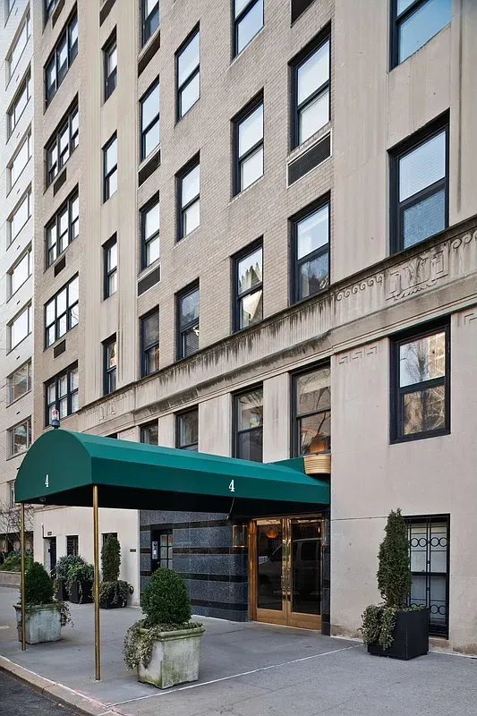 $1,149,500 | 4 East 70th Street, Unit 6C | Lenox Hill