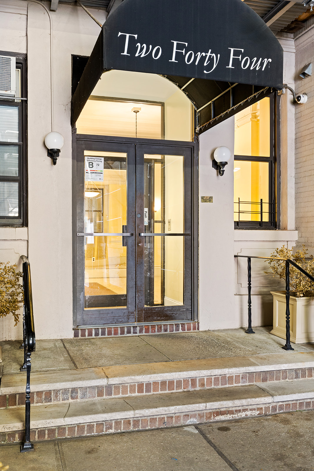 244 Riverside Drive, Unit 5J Manhattan, NY 10025 - Photo 7 of 8