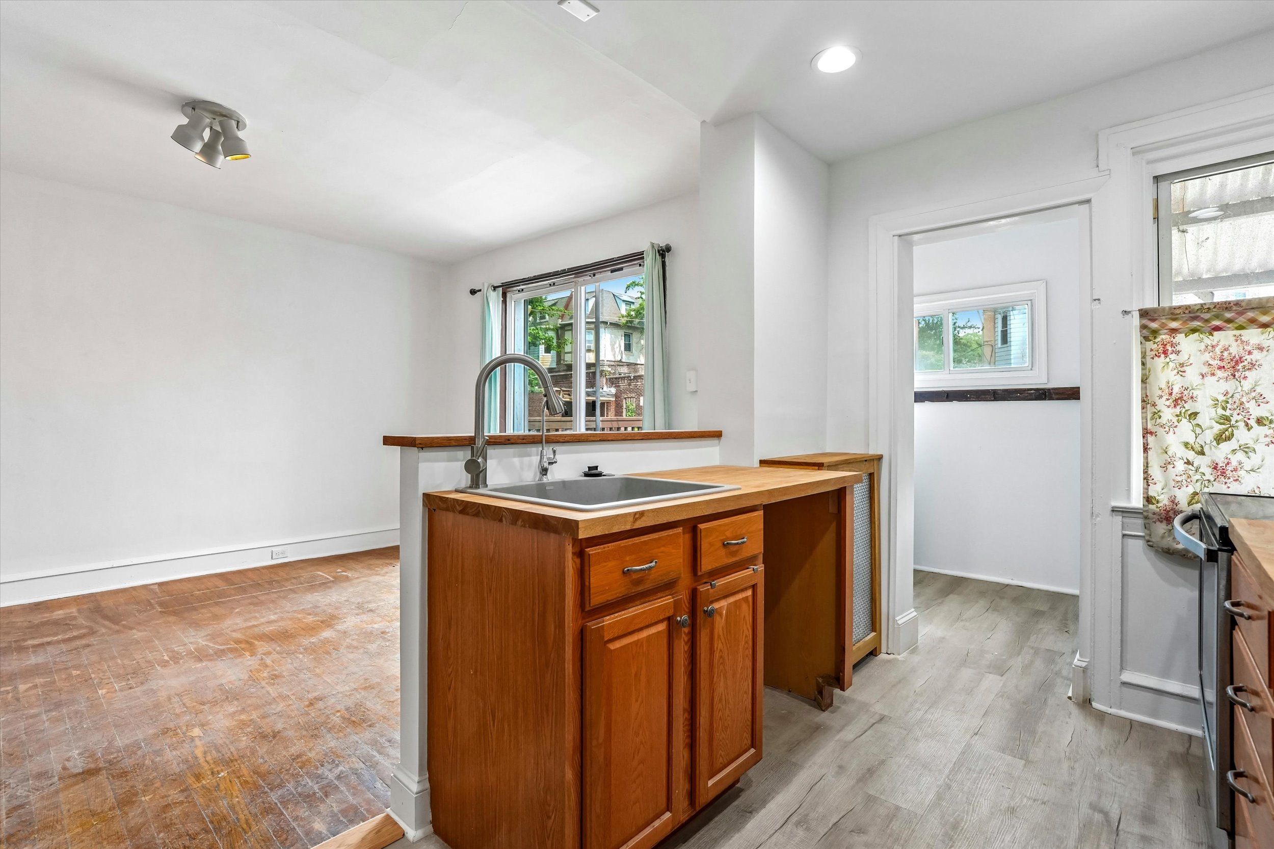 5011 Copley Road Philadelphia, PA 19144 - Photo 11 of 29 Gallery Image 11