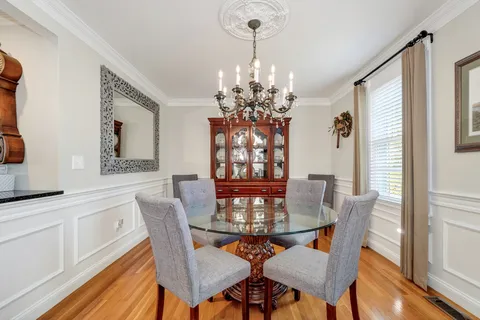 $1,265,000 | 2 Heritage Lane, Saugus, MA 01906