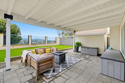 $1,049,000 | 9525 High Park Lane, San Diego, CA 92129