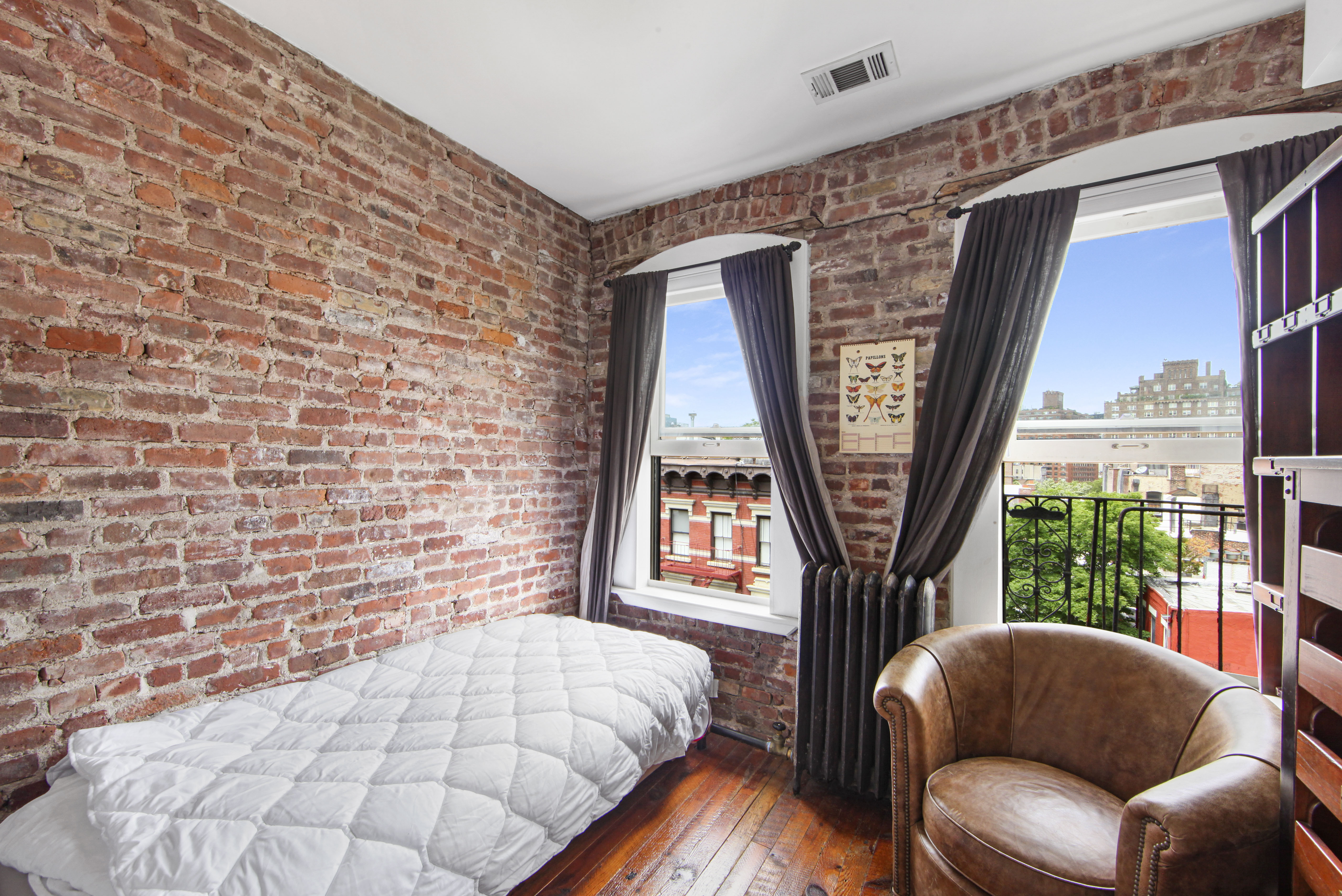 92 Perry Street, Unit 18 Manhattan, NY 10014 - Photo 2 of 16
