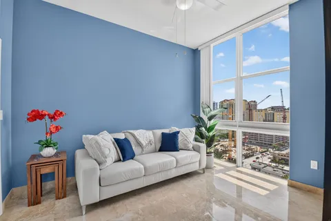 $2,100,000 | 550 Okeechobee Boulevard, Unit LPH23, West Palm Beach, FL 33401