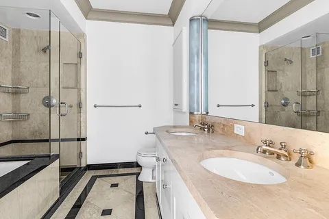 $3,750,000 | 181 East 65th Street, Unit 5B | Lenox Hill