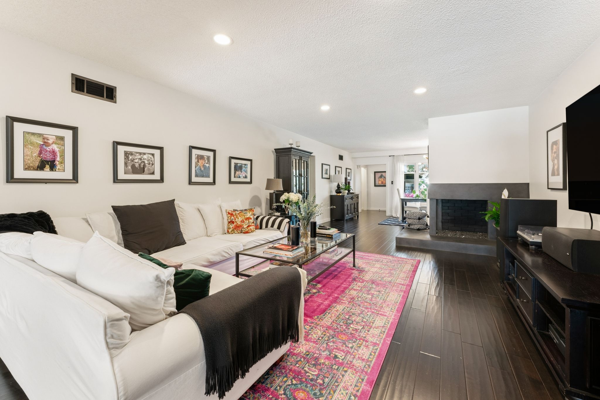 1903 Preuss Road Los Angeles, CA 90034 - Photo 10 of 39