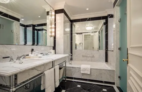 $225,000 | 2 East 55th Street, Unit 918W17 | Midtown East