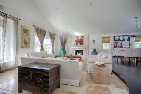 $3,350,000 | 25171 Stageline Drive, Laguna Hills, CA 92653