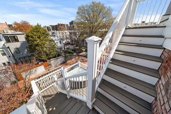 Contact Agent | 1515 T Street Northwest, Washington, DC 20009