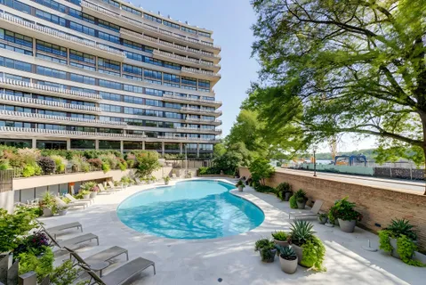 $1,750,000 | 2700 Virginia Avenue Northwest, Washington, DC 20037