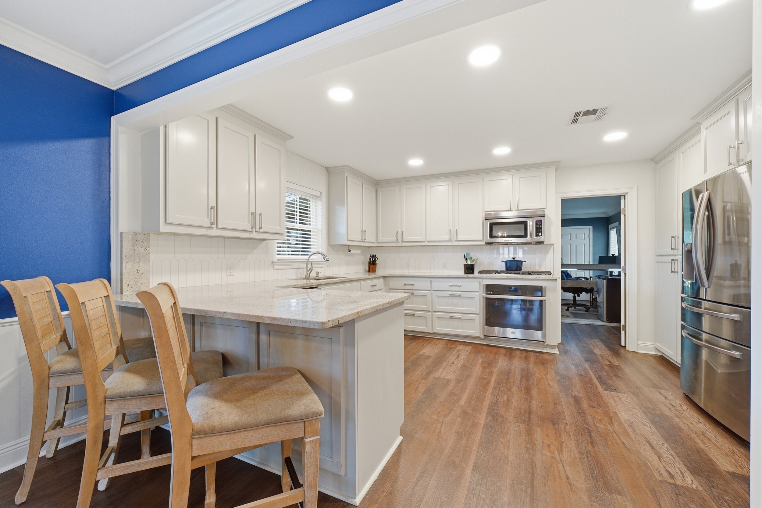 4160 Strand Drive Baton Rouge, LA 70809 - Photo 1 of 18