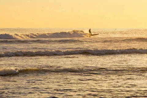 $3,850,000 | 44 Cliff Road, Amagansett, NY 11930