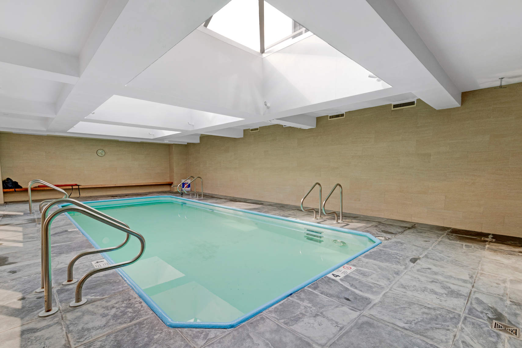 350 East 82nd Street, Unit PHB Manhattan, NY 10028 - Photo 7 of 9